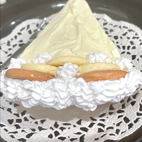 Fake Banana Cream Pie Slice - Picture 3 of 3